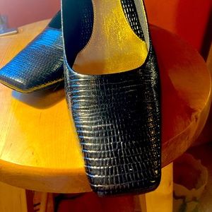 J Renee Size 11 Womens Dress Shoe